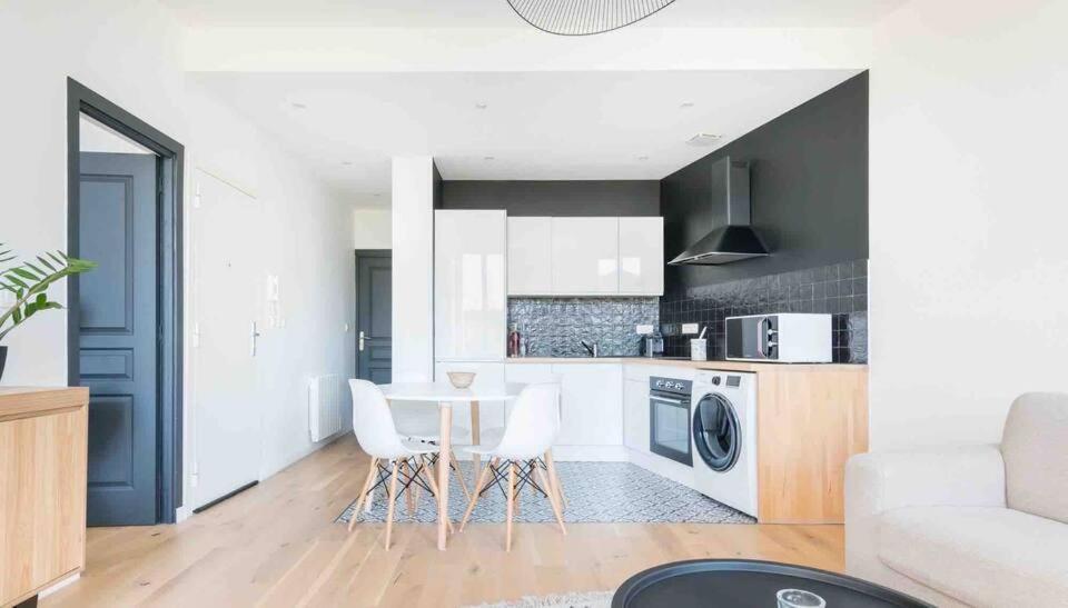 Appartement Neuf • Cosy Et Lumineux • 4 Personnes Марсель Экстерьер фото